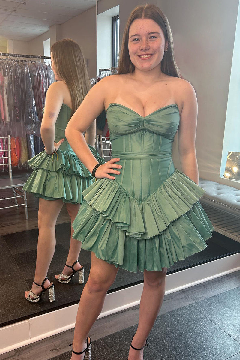 Load image into Gallery viewer, A-Line Green Sweetheart Tiered Short Homecoming Dress