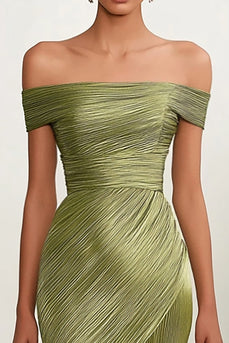 Green Off the Shoulder Sheath Ruched Long Formal Dress