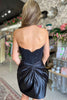 Load image into Gallery viewer, Sweetheart Navy Tight Ruched Short Homecoming Dress mit Appliques