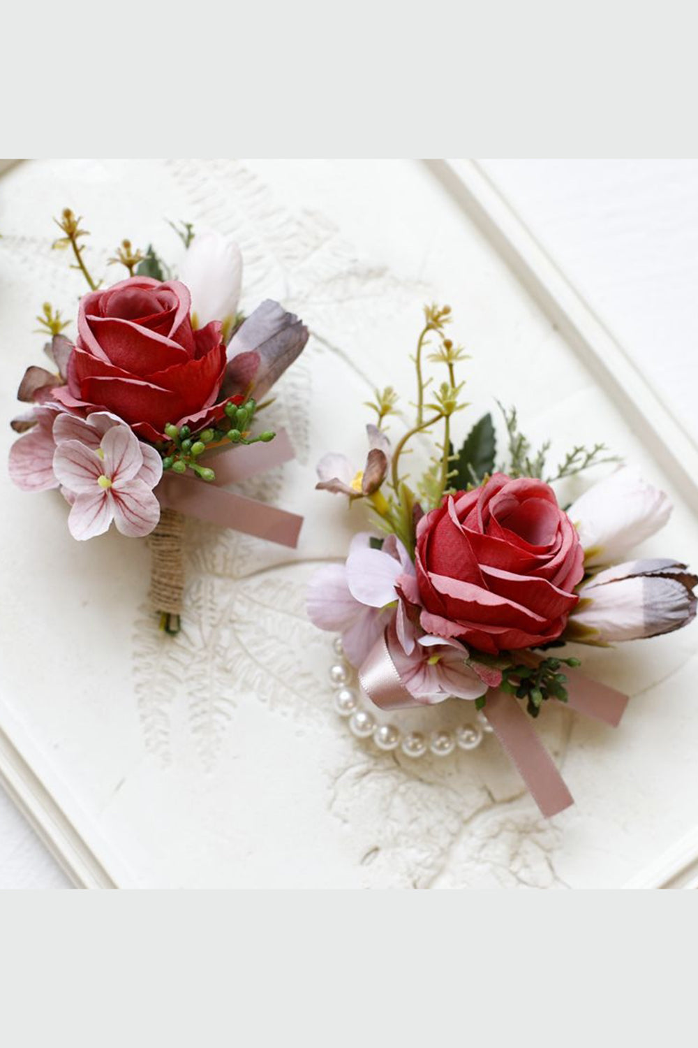 Red Prom Wrist Corsage and Men‘s Boutonniere For Wedding