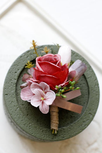 Red Prom Wrist Corsage and Men‘s Boutonniere For Wedding