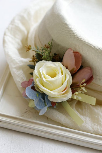 Red Prom Wrist Corsage and Men‘s Boutonniere For Wedding