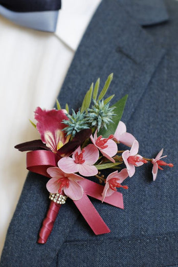 Lilac Prom Wrist Corsage and Men‘s Boutonniere with Pearls