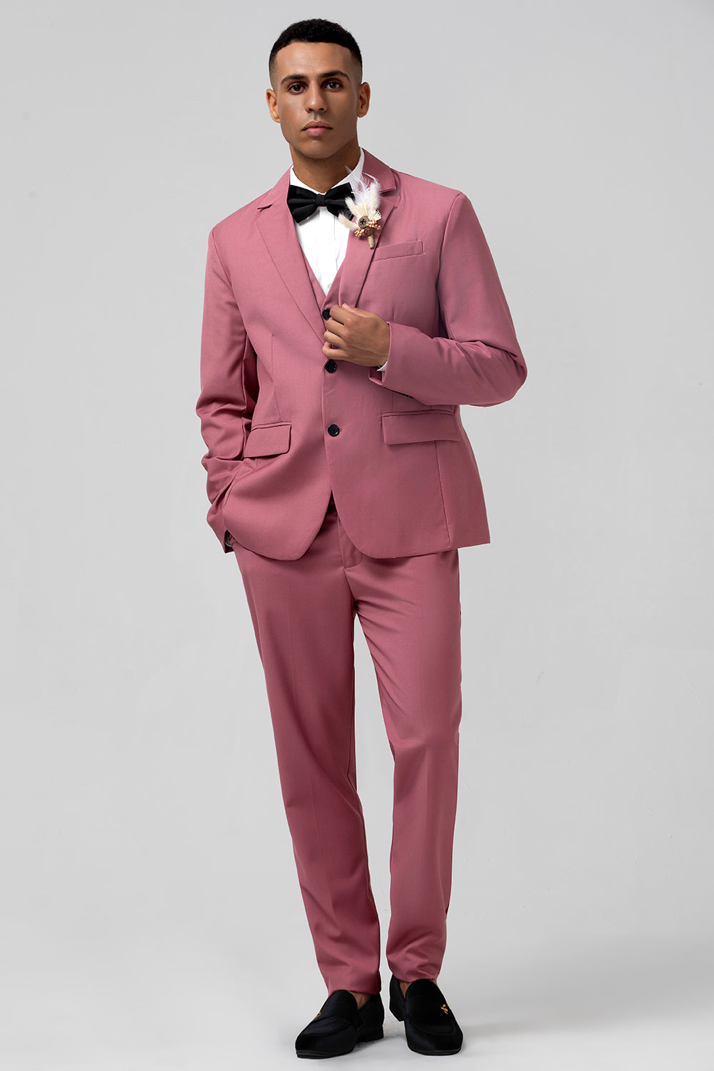 Notched Lapel Coral Single Breasted 3 Piece Prom Suits