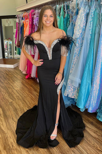 Sparkly Black Beaded Long Prom Dress with Feathers and Fringes