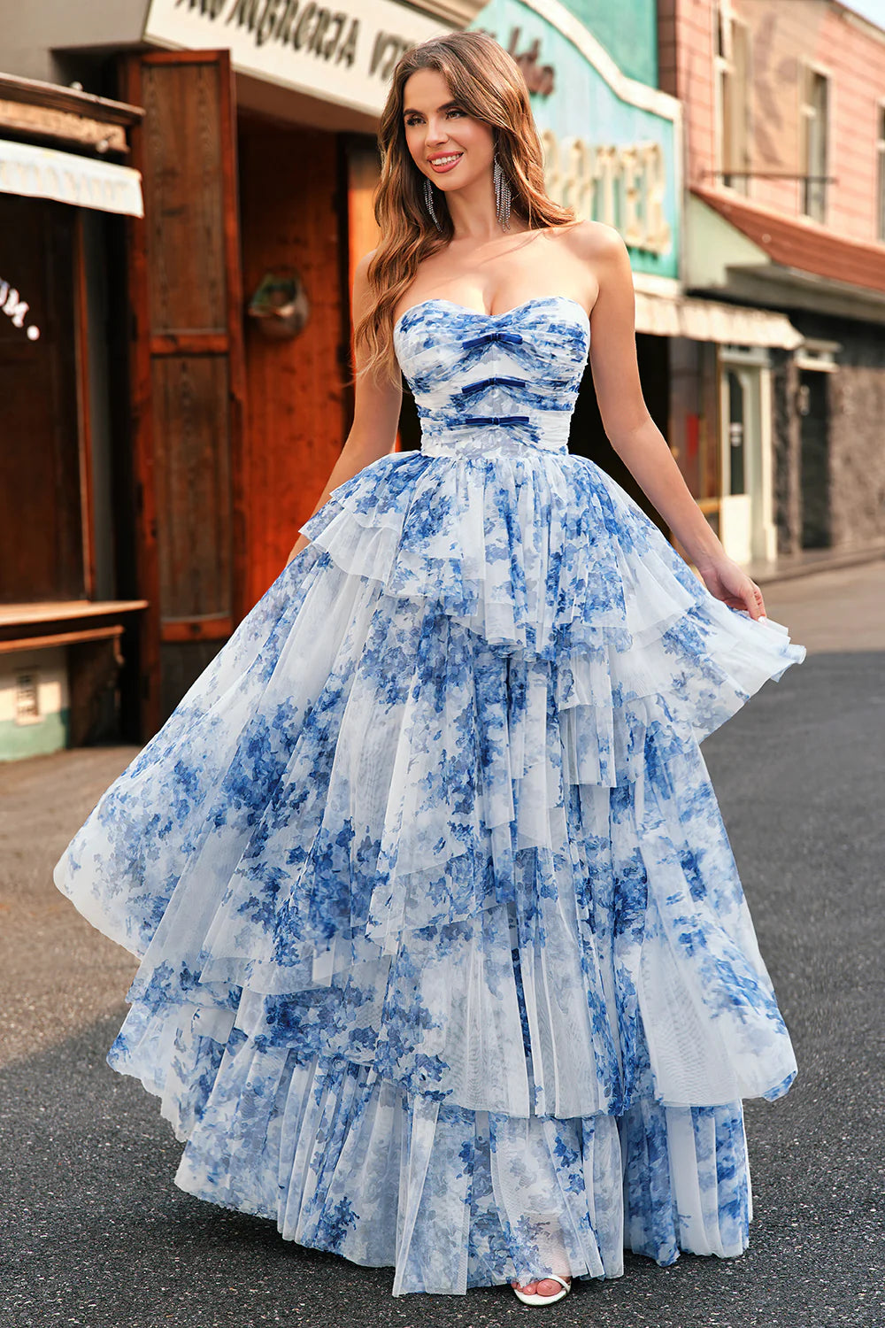 White Blue Flower A-Line Swetheart Tiered Long Prom Dress with Bows