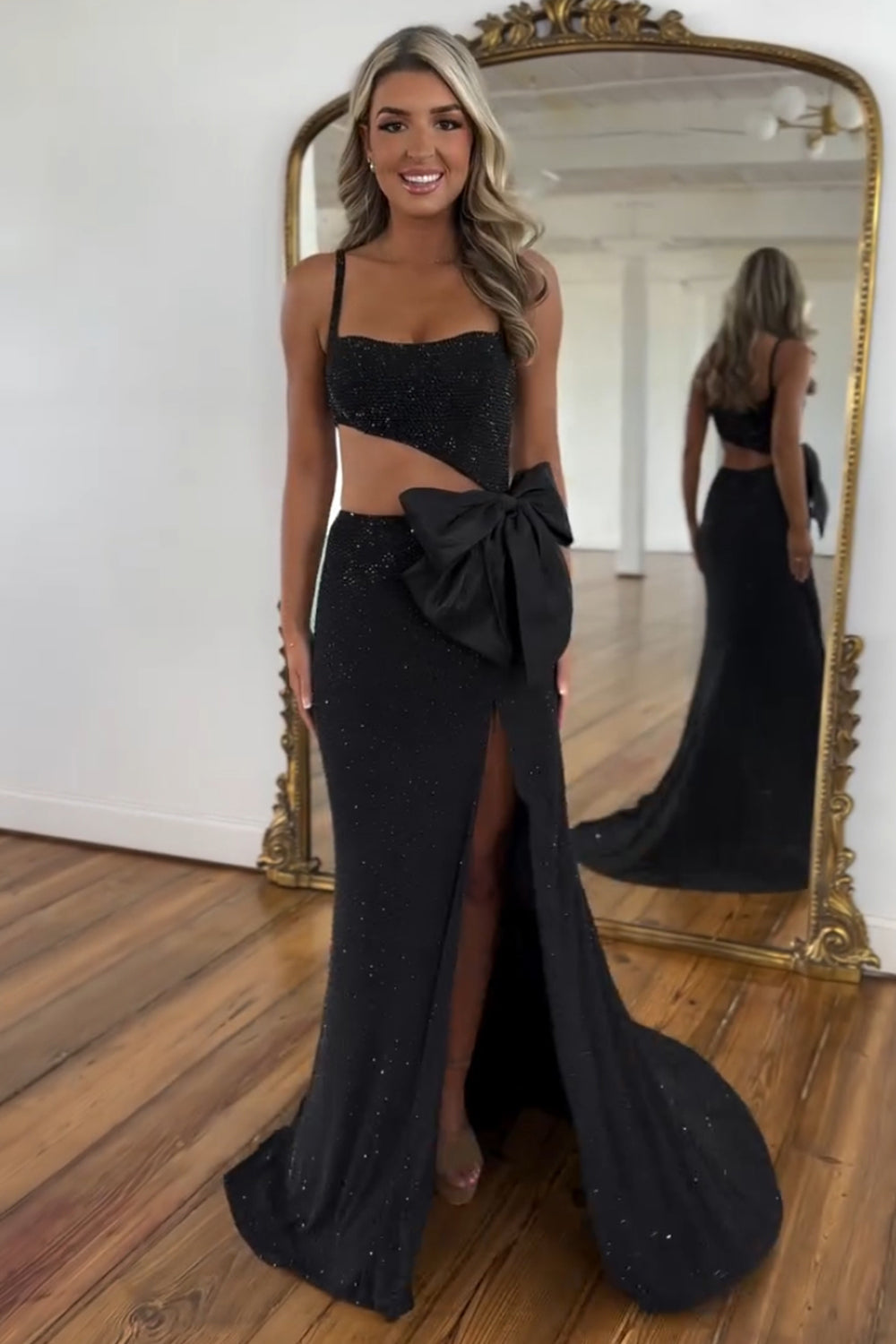 Black Mermaid Bow Spaghetti Straps Long Prom Dress with Slit