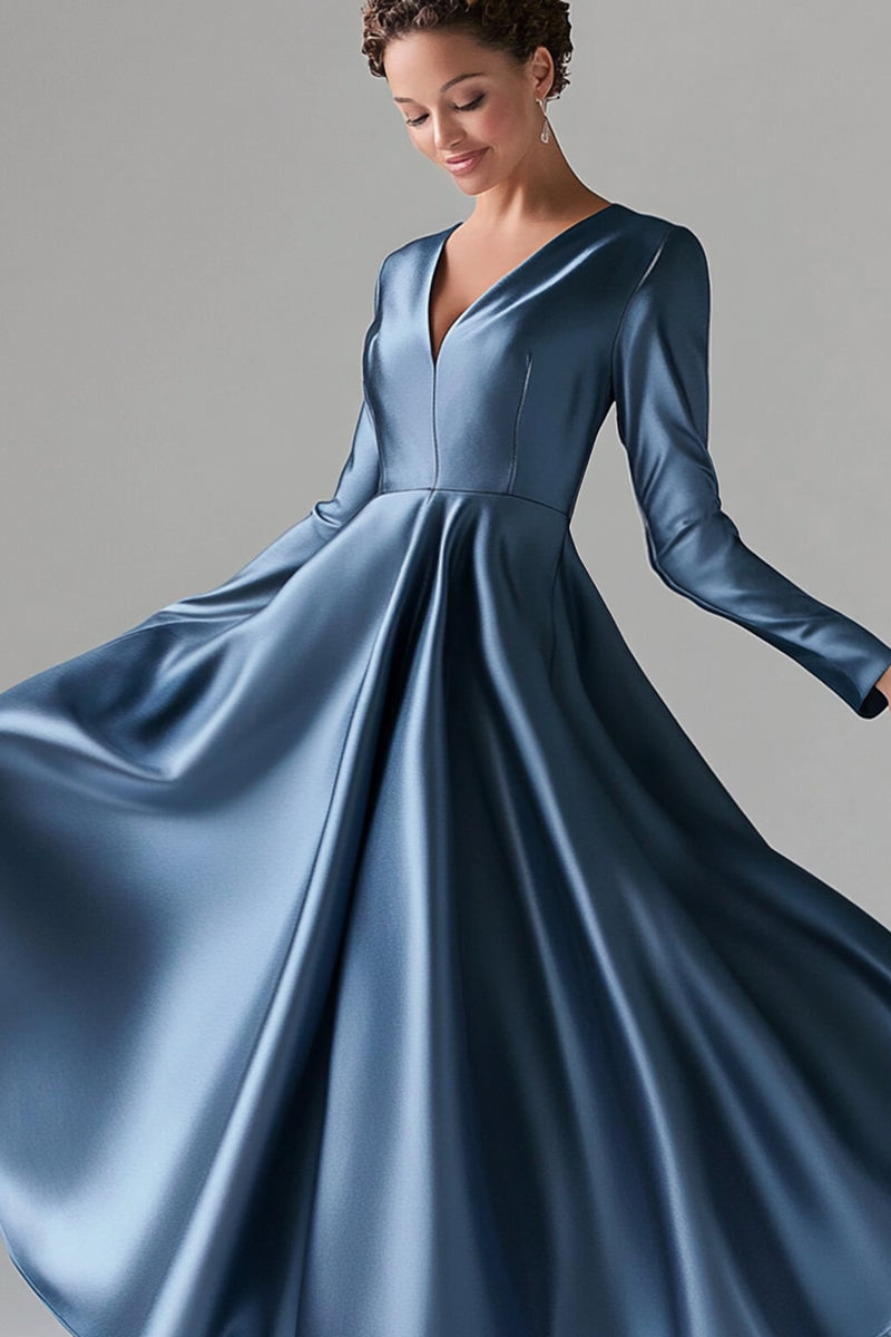 Load image into Gallery viewer, Blue Satin A Line V-Neck Mother of the Bride Dress with Long Sleeves