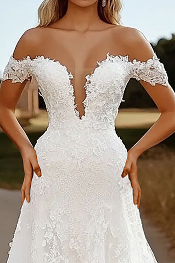 Elegant Off the Shoulder Ivory Wedding Dress with Lace Appliques