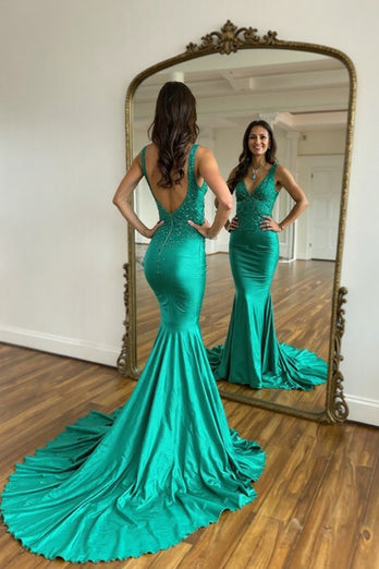 Green V-Neck Mermaid Sparkly Prom Dress with Beading