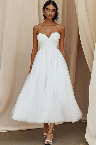 Sweetheart Tulle White A Line Long Graduation Dress