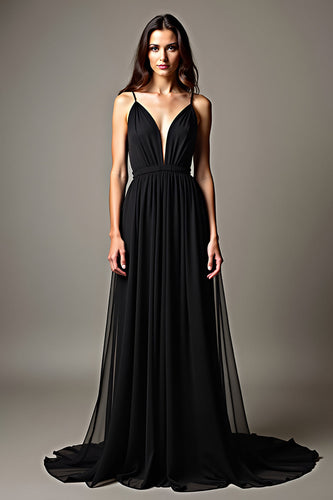 Black Pleated Deep V-Neck Long Tulle Graduation Dress