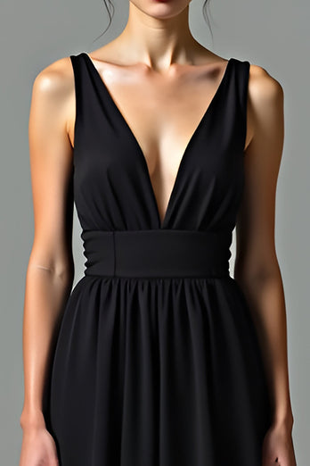 Black A Line Backless Pleated Long Graduation Dress