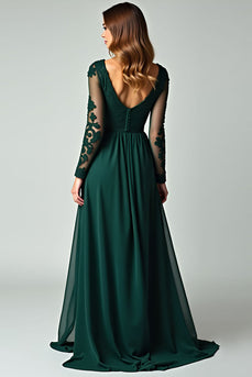 V-Neck Pine Appliqued Prom Dress with Long Sleeves