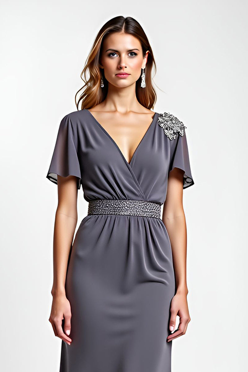 Load image into Gallery viewer, Steel Grey Sheath Beaded Long Mother of the Bride Dress with Short Sleeves