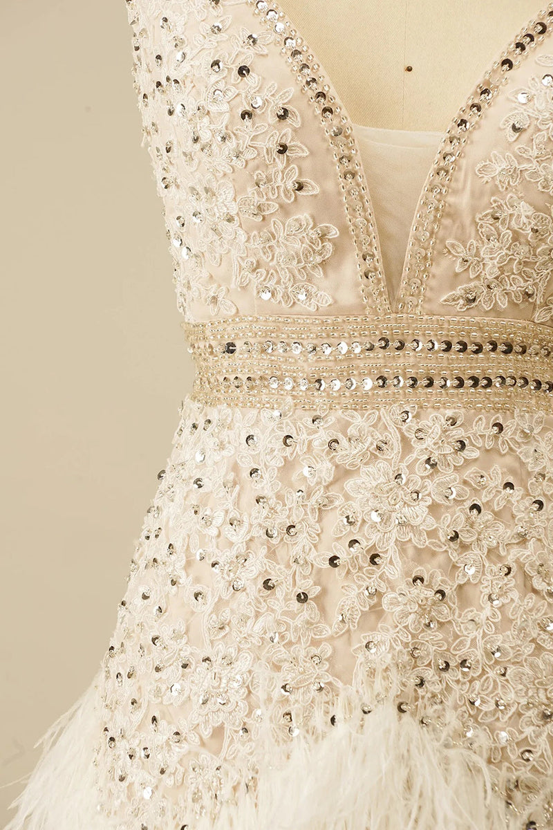 Load image into Gallery viewer, Spaghetti Straps White Sequined Tight Homecoming Dress with Feathers