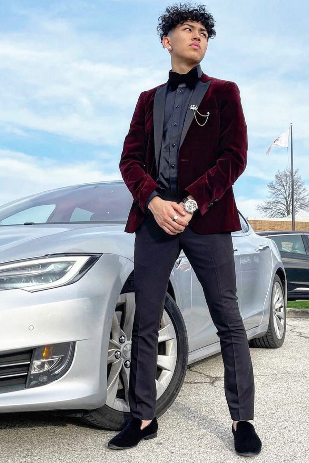 Peak Lapel Burgundy Velvet Men's Prom Blazer