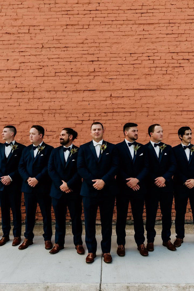 Load image into Gallery viewer, Dark Navy Peak Lapel 2 Piece Single Breasted Groomsmen Suits